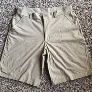 Under Armour Men’s Bent Grass Golf Shorts size 36